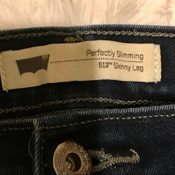 Women’s Levi’s perfectly slimming 512 Skinny Jeans - Picture 3 of 7